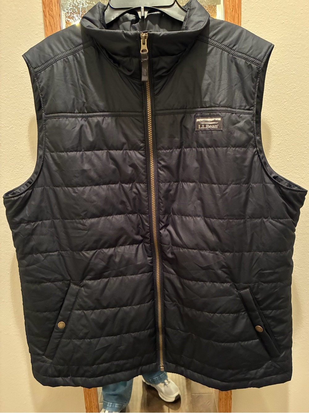 NWT L.L. Bean Mountain puffer black Men’s size L